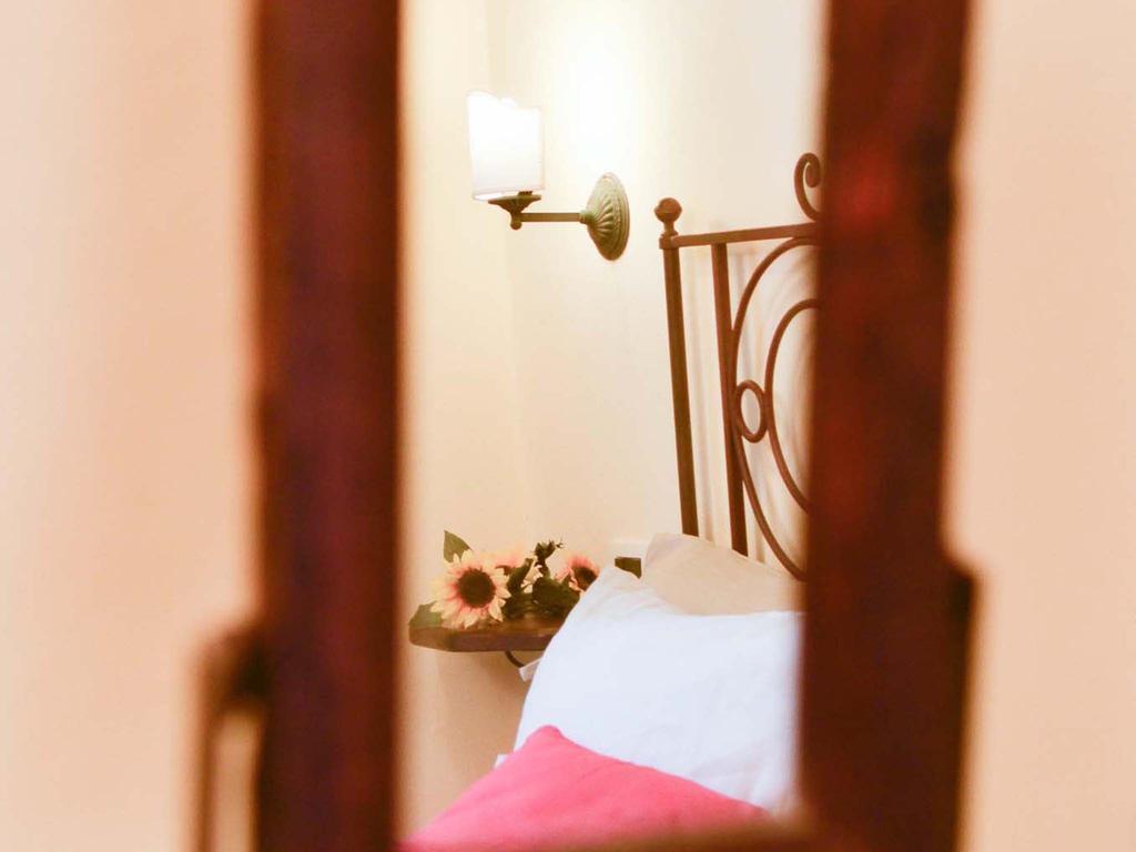 B&B Vicolo Della Scala Кортона Экстерьер фото